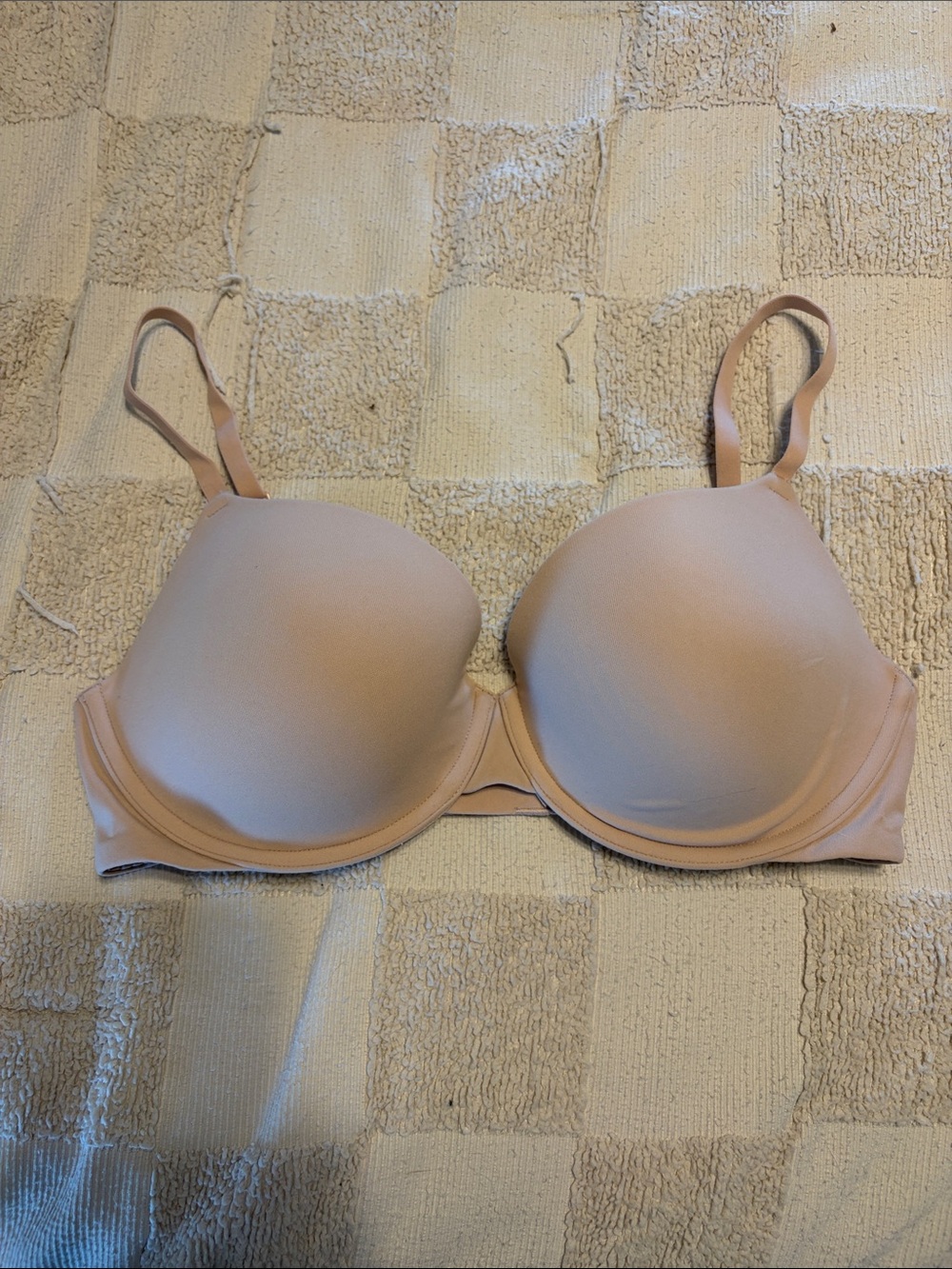 SKIMS Nude T-Shirt Bra
